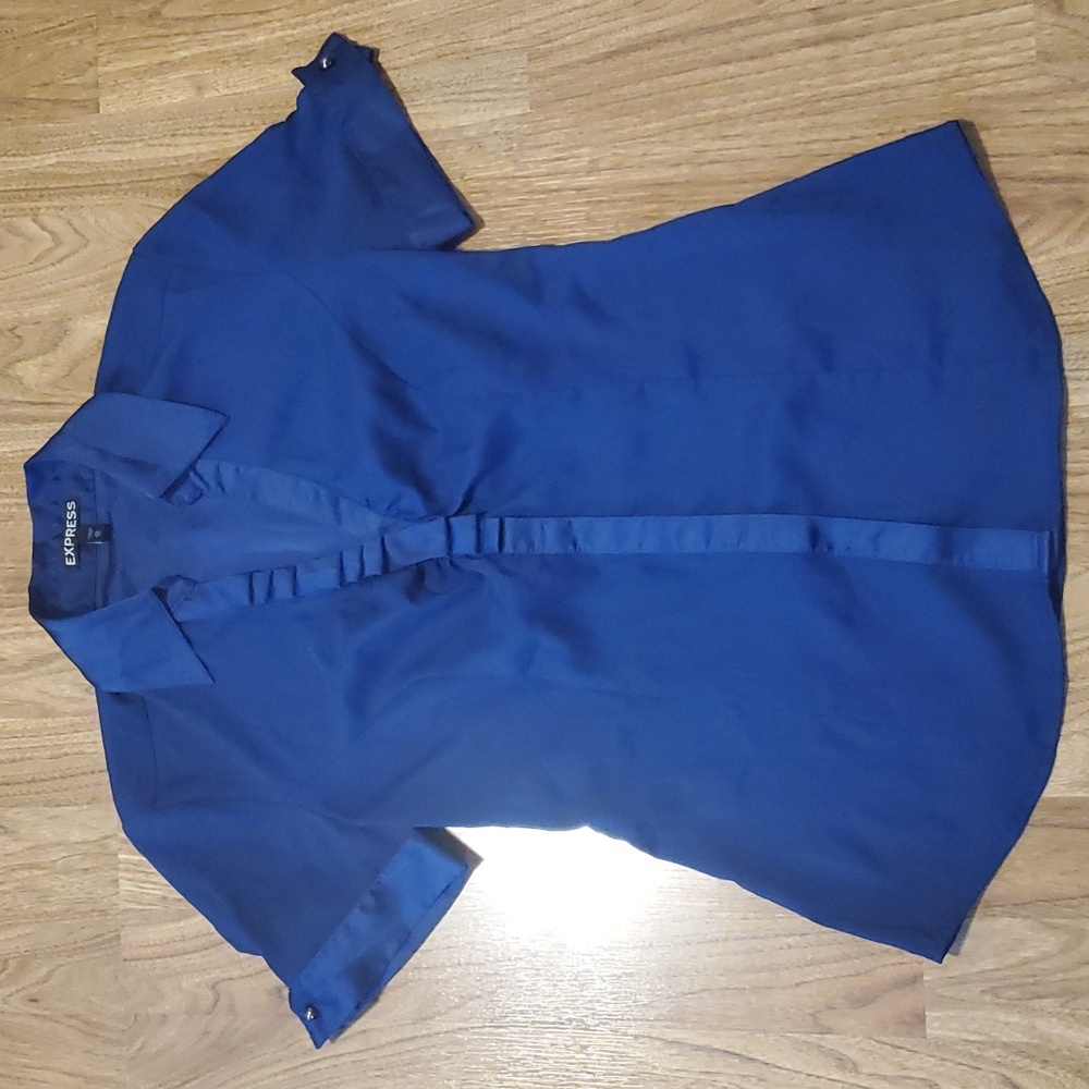 Express Short Sleeve Button Down Ruffle Front Navy Blouse Womens Size XS